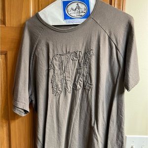 Men’s Armani exchange shirt